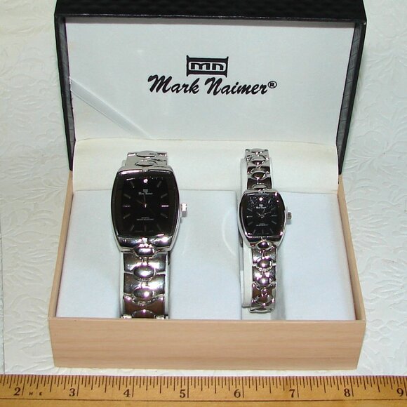Mark Naimer Boxed His & Hers Wristwatch Watch Set, Matching Silver Tone, NOS C21 - Picture 1 of 11